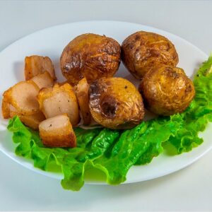 Картофель с салом