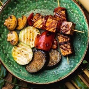 Шашлык из тофу с овощами гриль от Green Food Cafe
