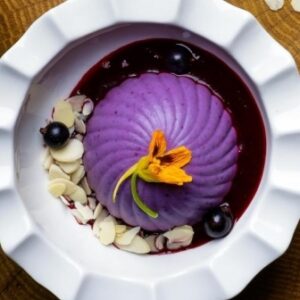 Чизкейк «Ягодный из кешью» от Green Food Cafe