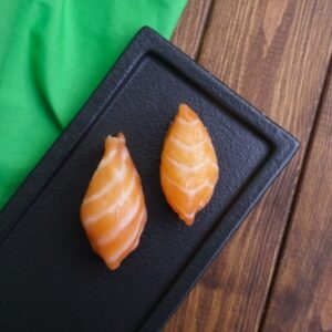 Суши «Нигири сяке» от Sushi Life