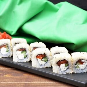 Ролл «Сяке чиз» от Sushi Life