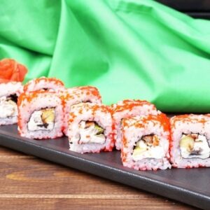 Ролл «Филадельфия с угрем» от Sushi Life