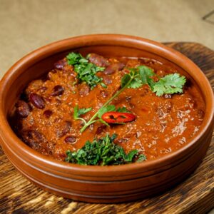 Горячее лобио из красной фасоли